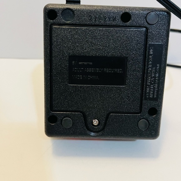 Jakks Pacific Vintage Atari Plug and Play TV Games Joystick Multi Controller - Picture 7 of 10